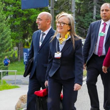Najla Bouden à Davos pour rencontrer les bailleurs de fonds de la Tunisie