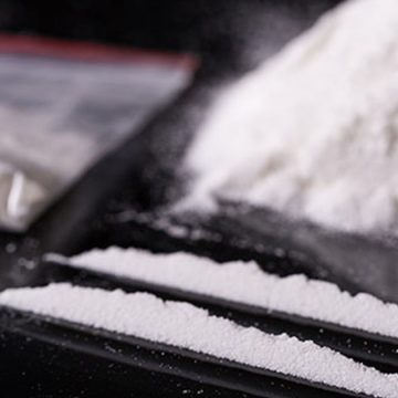 Saisie de cocaïne à Aïn Zaghouan : Une instagrameuse arrêtée avec un individu objet de 36 mandats de recherche