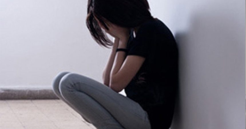 Gafsa : Une adolescente victime d’abus sexuels mêlée à une affaire de trafic de drogue !