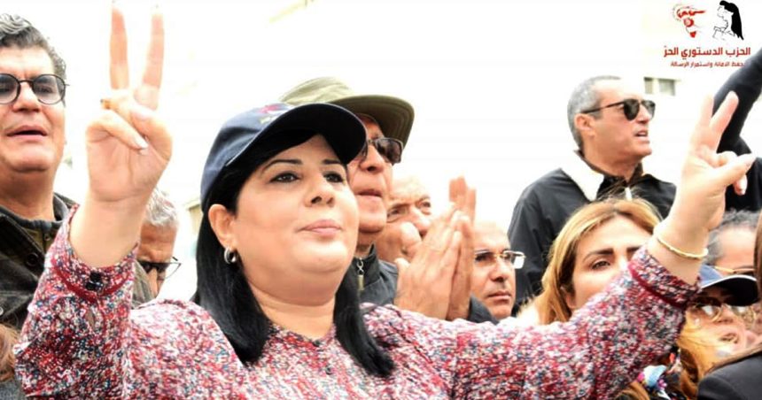 Tunisie : le cadeau de Abir Moussi à Kaïs Saïed