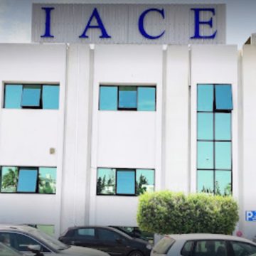Tunisie : 71% des diplômés des universités publiques cherchent à quitter le pays, selon l’IACE