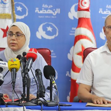 Tunisie : Ennahdha, dans le collimateur du pouvoir, se défend