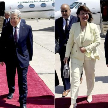 Affaires étrangères : Les ministres algérien et libyen accueillis par Othman Jerandi à l’aéroport de Tunis-Carthage