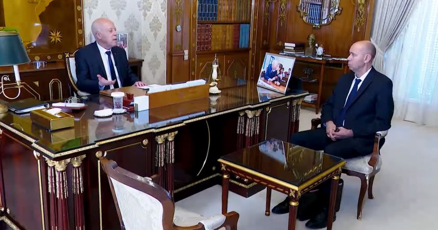 Tunisie : Kaïs Saïed croit régler le problème de l’eau en sermonnant le ministre de l’Agriculture