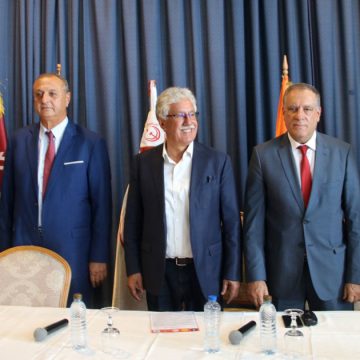 Tunisie-Nouvelle constitution : les opposants au référendum appellent au boycott