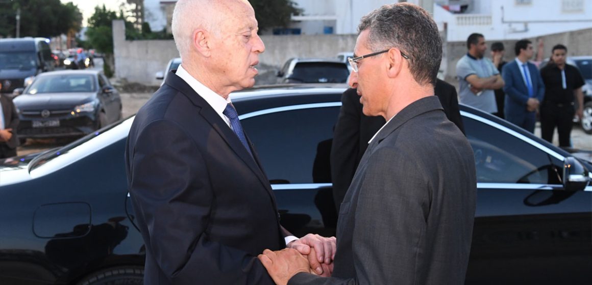 Tunisie : Le président Saïed et son épouse se rendent chez Charfeddine pour lui présenter leurs condoléances (Photos)