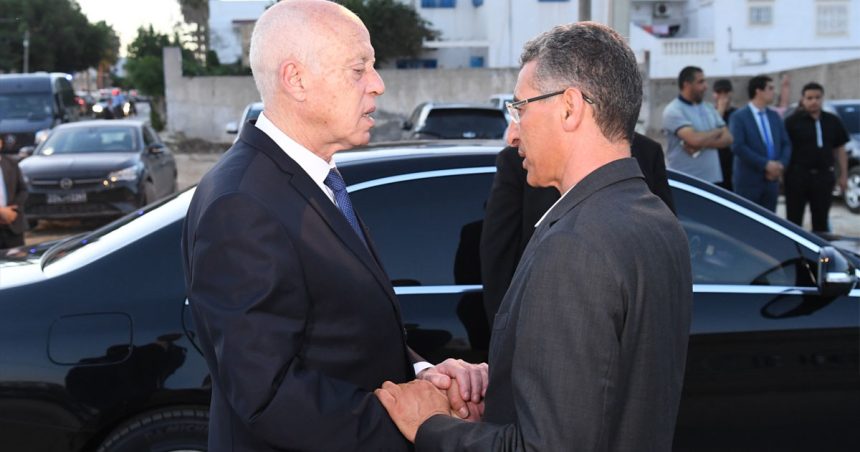 Tunisie : Le président Saïed et son épouse se rendent chez Charfeddine pour lui présenter leurs condoléances (Photos)