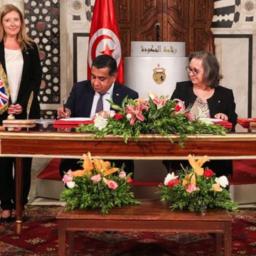 Le Royaume-Uni assiste la Tunisie pour le développement de l’énergie durable