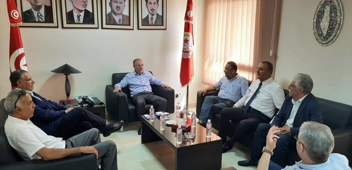 Tunisie : Des dirigeants de partis opposés à Saïed reçus par Taboubi au siège de l’UGTT