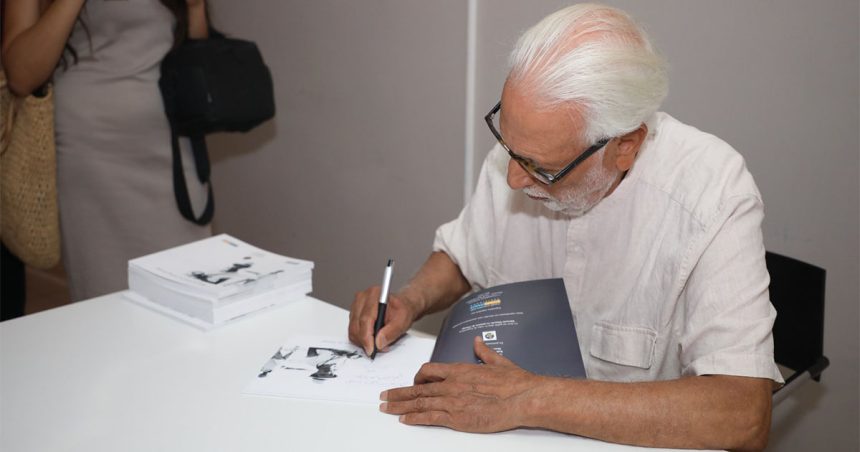 Cinémathèque tunisienne : Khémaies Khayati inaugure son exposition « La passion de l’image » (Photos)