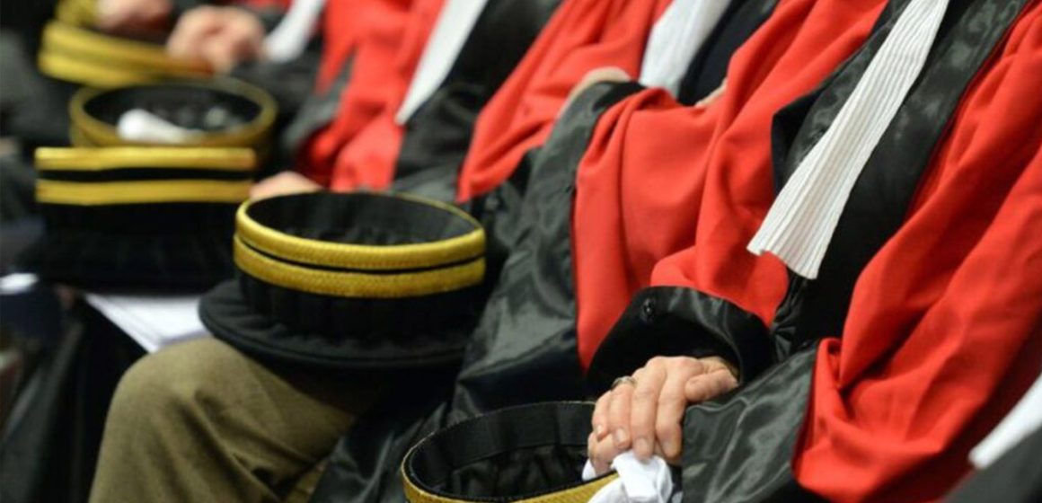 Tunisie : L’examen de la levée de l’immunité de 13 juges révoqués reportée