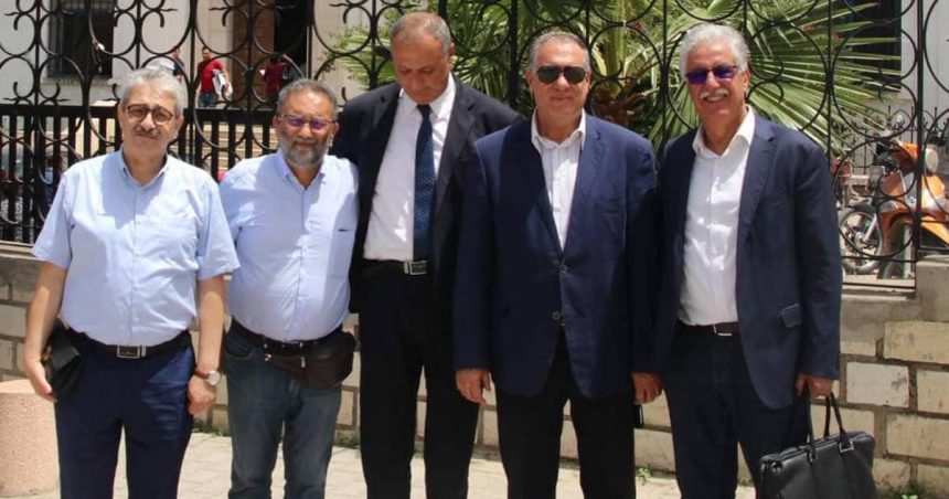 Tunisie : Des partis opposés à Saïed organisent une manifestation devant le siège de la Télévision nationale