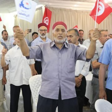 Tunisie : Ennahdha appelle ses partisans à participer à la marche du Front de Salut national