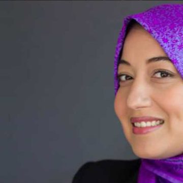 Tunisie : L’ancienne députée Saïda Ounissi interdite de voyager, selon Samir Dilou