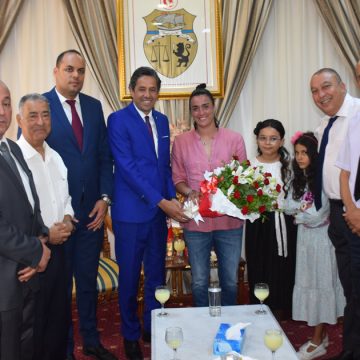 Ons Jabeur honorée par les autorités régionales de Sousse