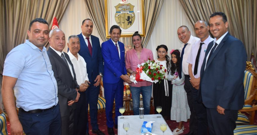 Ons Jabeur honorée par les autorités régionales de Sousse