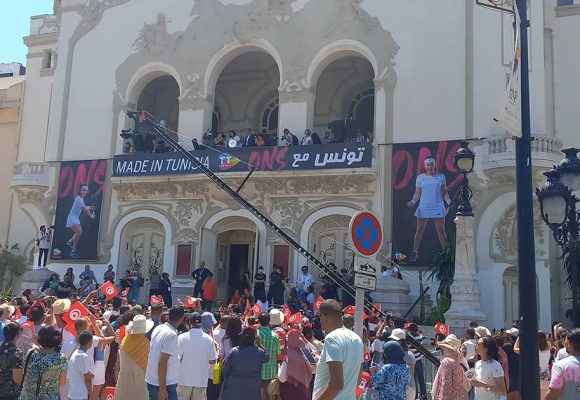 Au cœur de Tunis, Tunisie Télécom rend hommage à Ons Jabeur