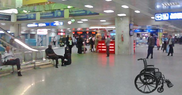 Aéroport de Tunis-Carthage : une chaise roulante volée à un handicapé