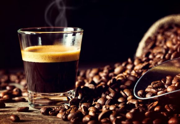 Le café de contrebande inonde le marché tunisien