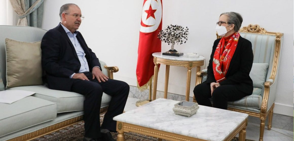 Tunisie : Le gouvernement et l’UGTT reprennent les négociations