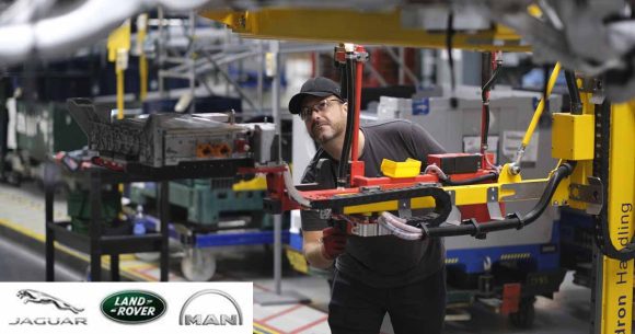 Jaguar Land Rover dévoile le programme « Future Skills » destiné à former 29.000 personnes au luxe moderne et au tout électrique