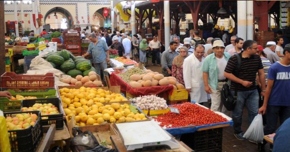 Marche-central-Tunis Tunisie | Les slogans ne remplissent pas le panier de la ménagère