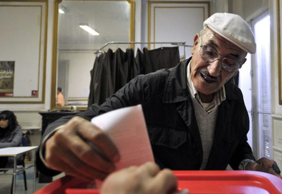 Des Tunisiens de l’étranger déplorent la «cacophonie législative» précédant les futures élections
