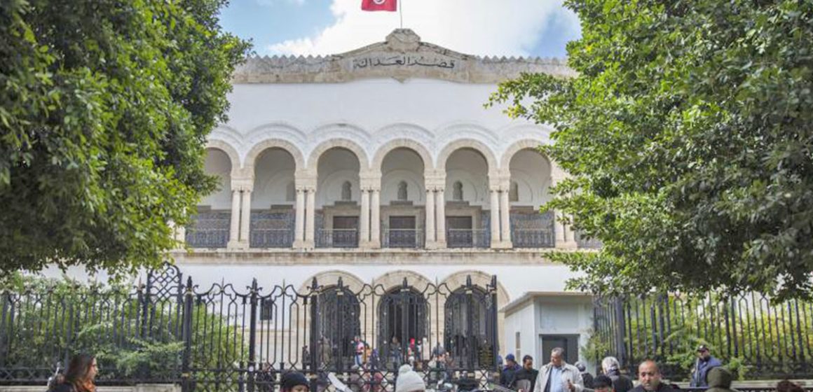 Société civile : les droits et les libertés menacés en Tunisie  