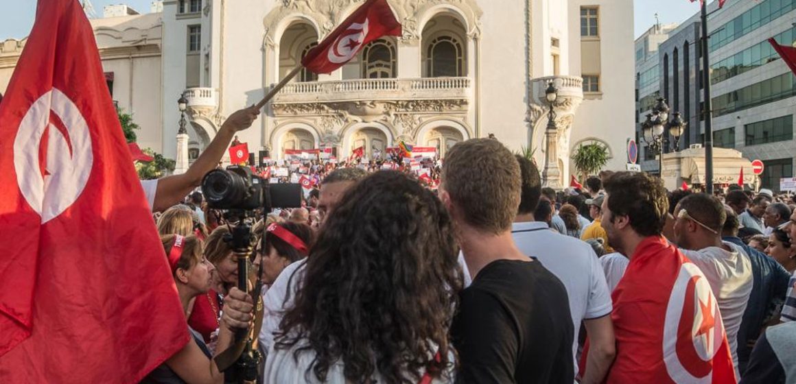 La Tunisie entre charité et sacrifices