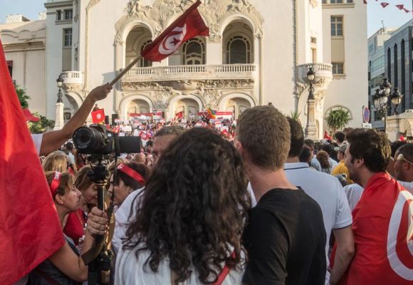 Quelle solution à la crise en Tunisie ?