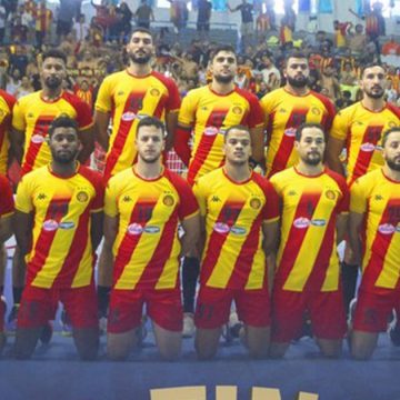 Handball : L’Espérance de Tunis se qualifie pour le dernier carré du Championnat d’Afrique des clubs champions