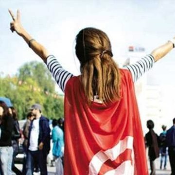 Tunisie – Législatives : La Dynamique féministe indépendante organise un sit-in devant le siège de l’Isie