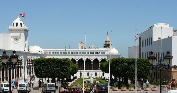 La Tunisie espère baisser la dette publique à 80,5% du PIB en 2025