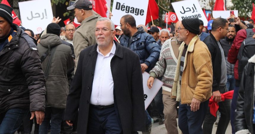 Tunisie : Noureddine Bhiri décide de suspendre sa grève de la faim