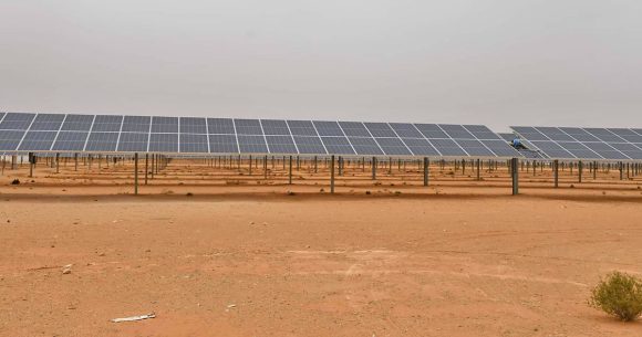 Tunisie | Quatre centrales solaires de 8 MW à Médenine