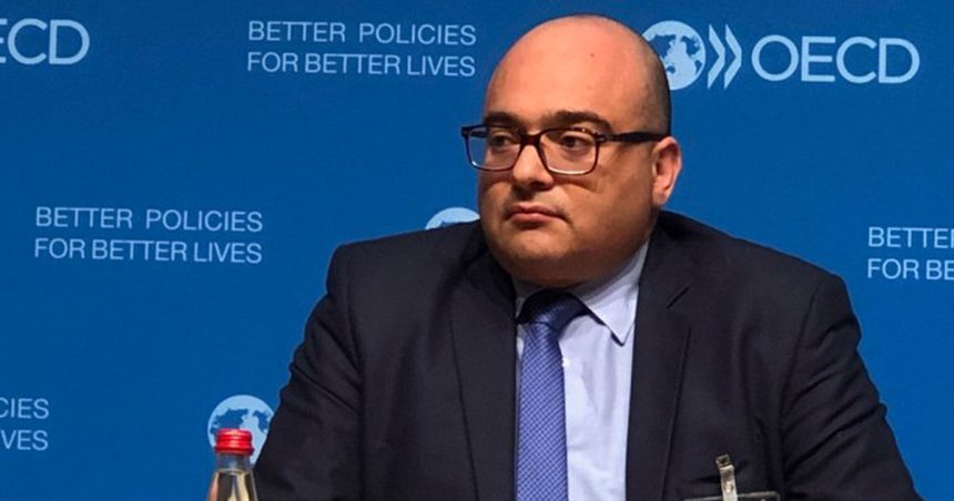Majdi Hassen appelle à légaliser le travail des immigrés en Tunisie  