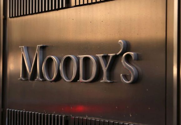 Moody’s abaisse la notation de 4 banques tunisiennes à Caa2