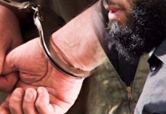 Condamné à la prison pour appartenance à une organisation terroriste, un takfiriste en fuite arrêté à Béja