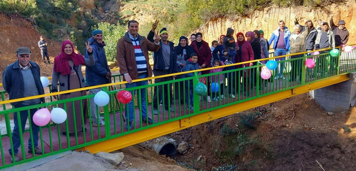 Tunisie : Un nouveau pont construit à Fernana par l’activiste au grand cœur Karim Arfa