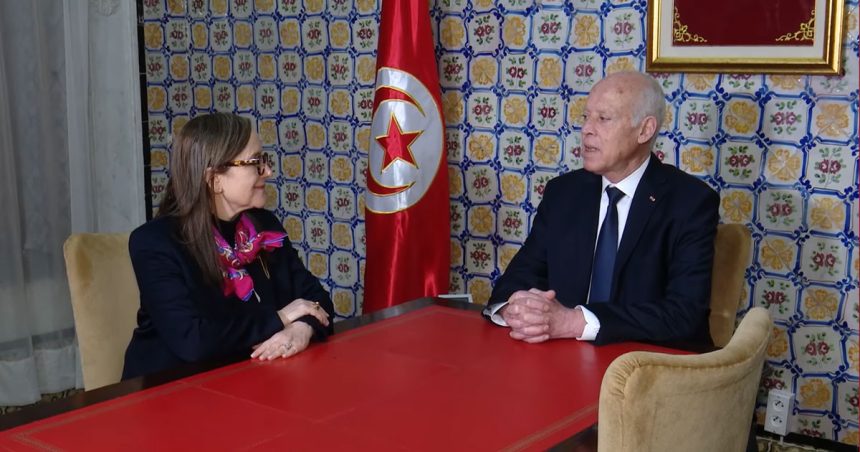 Tunisie : Kaïs Saïed lit à l’envers les résultats des législatives