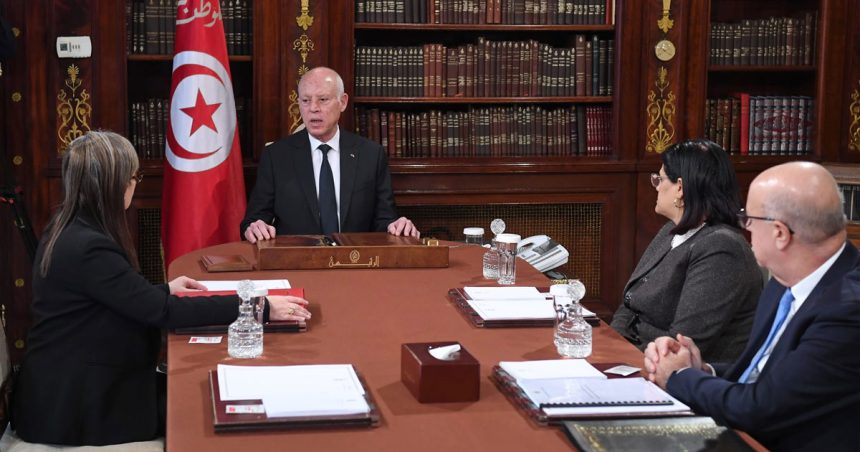 Face à la crise, la Tunisie brasse du vent  