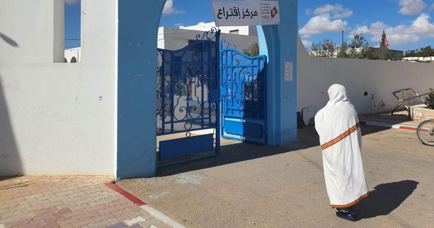 Tunisie : une écrasante majorité impassible, jusqu’à quand ?
