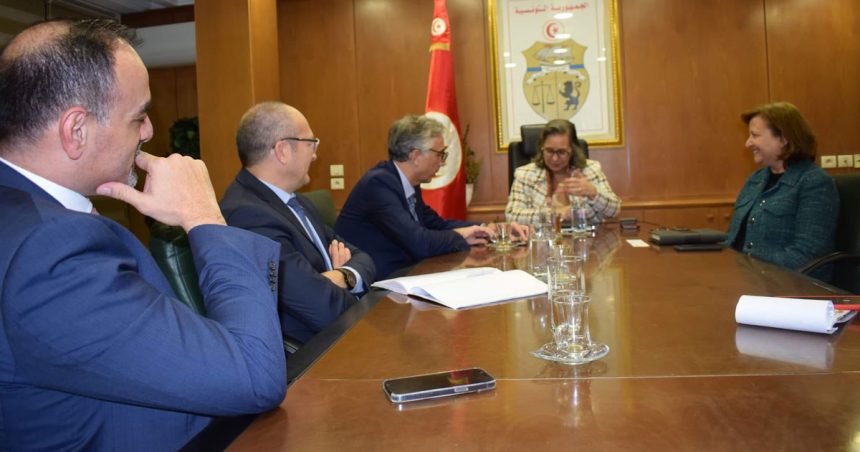Tunisie : TotalEnergies développe le réseau des bornes de recharge électrique