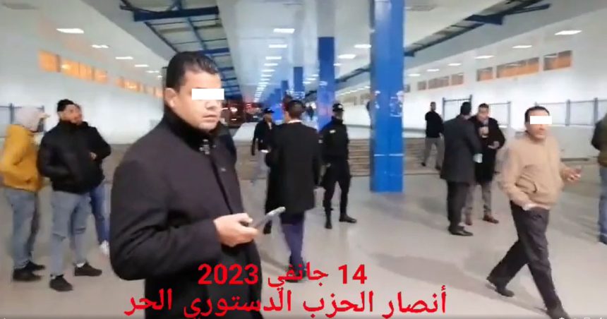 Tunisie : Abir Moussi et ses partisans empêchés de rejoindre Carthage
