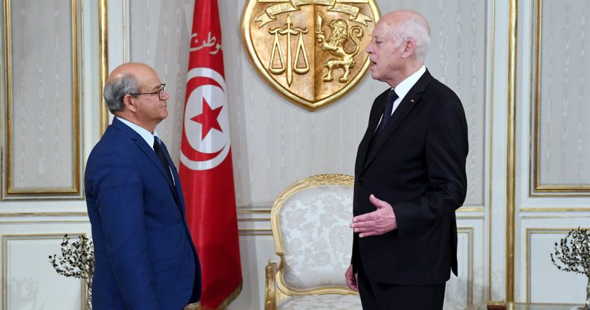 Tunisie : Ridha Gabouj prête serment au palais de Carthage