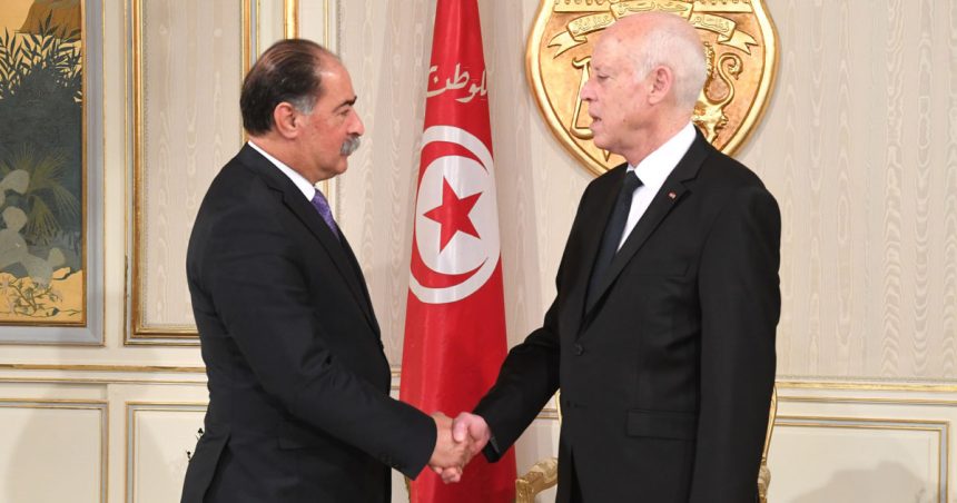 Tunisie : Kamel Feki, le nouveau ministre de l’Intérieur prête serment (Photos)
