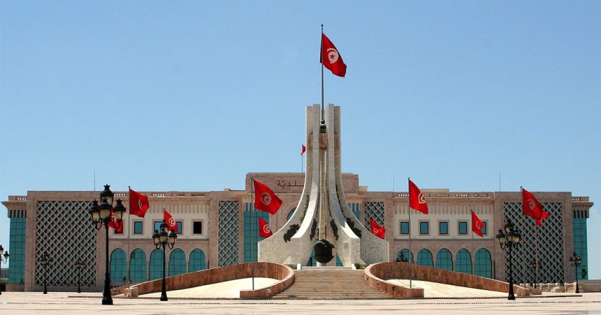Tunisie : la gestion des conseils municipaux confiée aux agents chargés du secrétariat général  