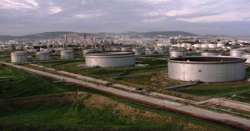 La Tunisie importe ses besoins pétroliers de la Russie