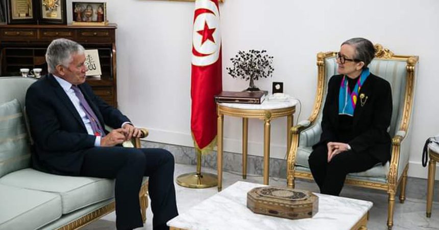 Tunisie-France : rencontre entre Najla Bouden et André Parant
