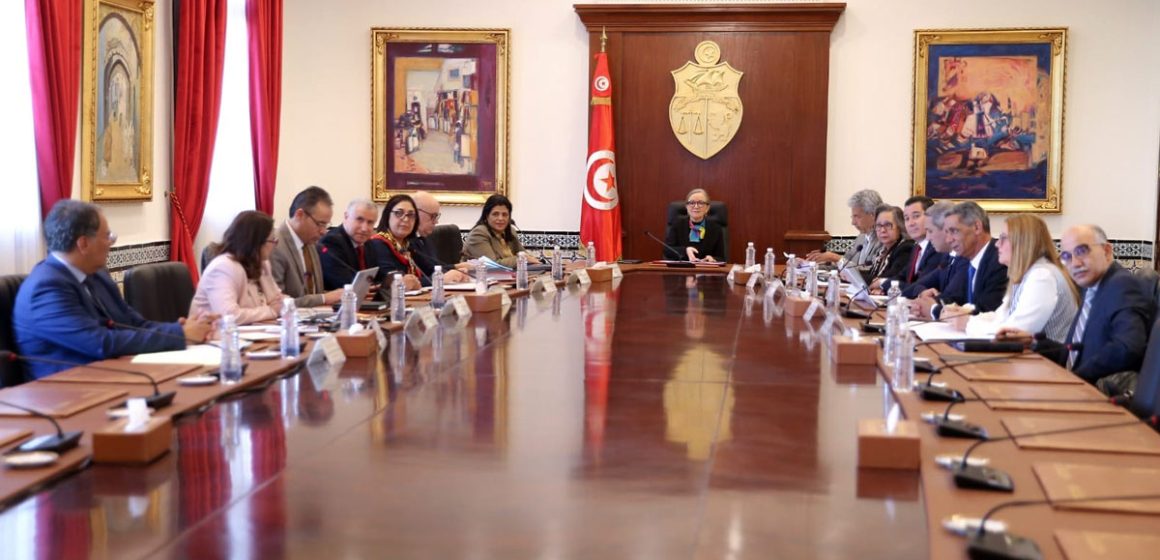Tunisie : le nouveau code des changes, otage d’une administration tatillonne